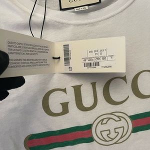 Brand new authentic gucci T shirt